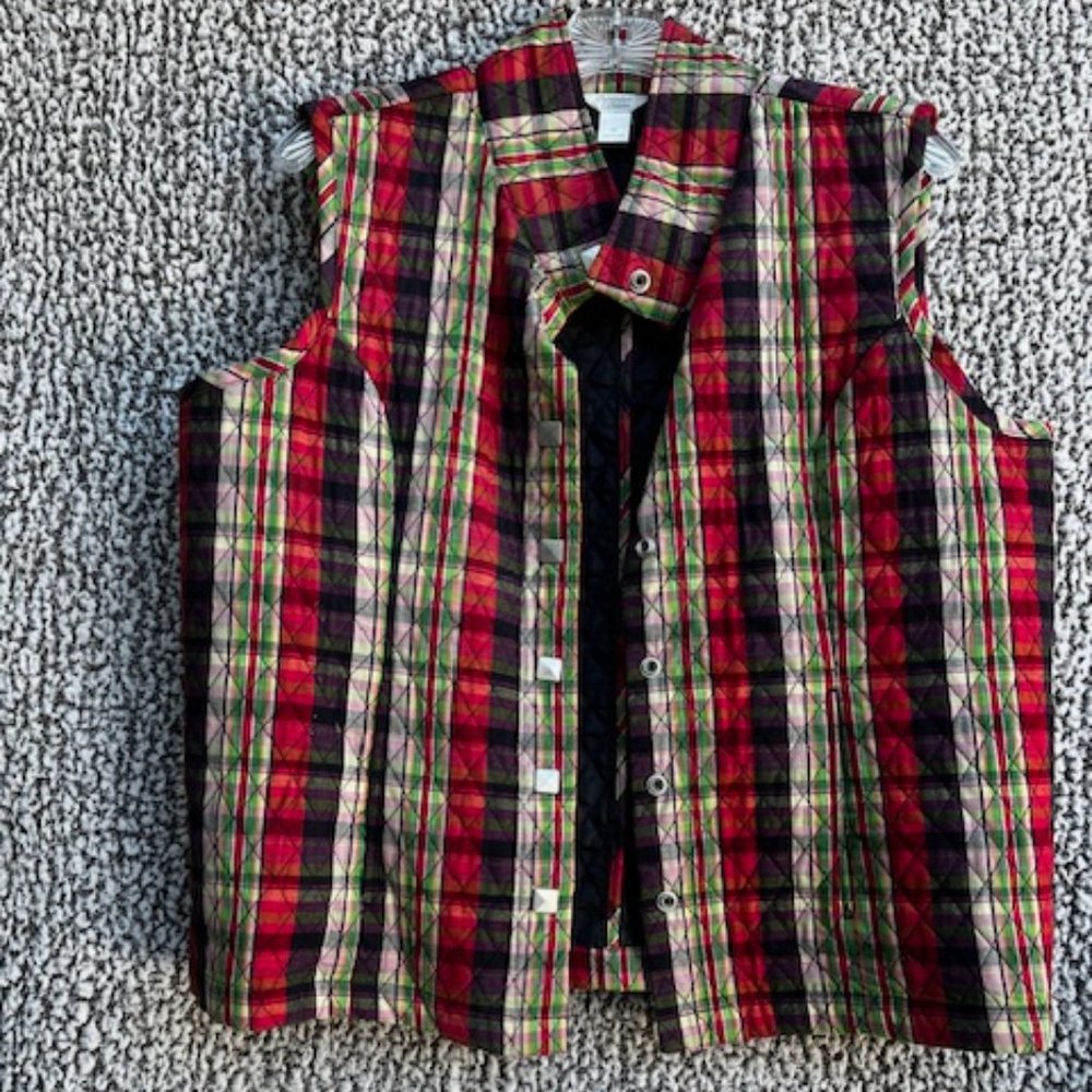 CHRISTOPHER & BANKS Holiday Plaid Vest